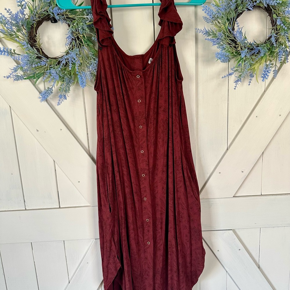 Kindred Bravely Ruffle Strap Labor & Delivery Gown